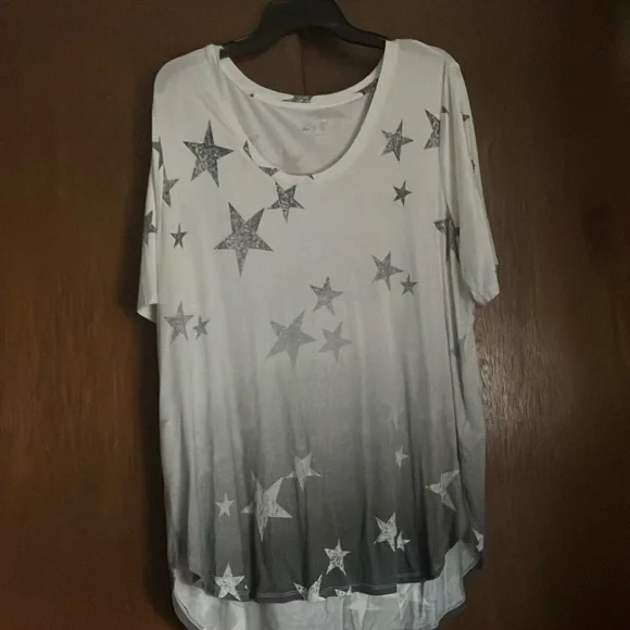 White and gray stars long tee shirt - Picture 1 of 2